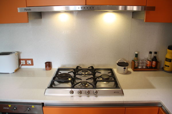 Kitchen stove